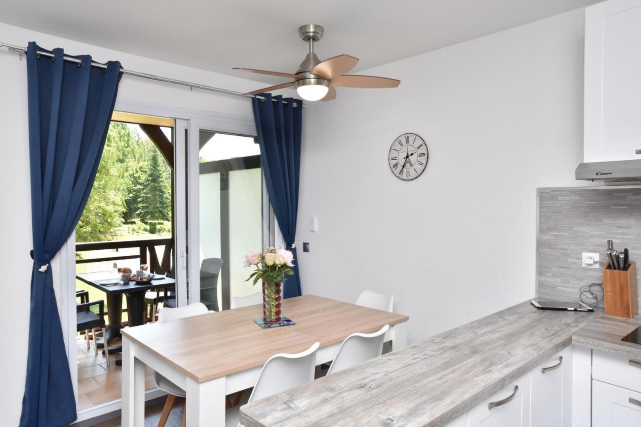 Tres Bel Appartement 8 Personnes Wifi Offert โดวีลล์ ภายนอก รูปภาพ
